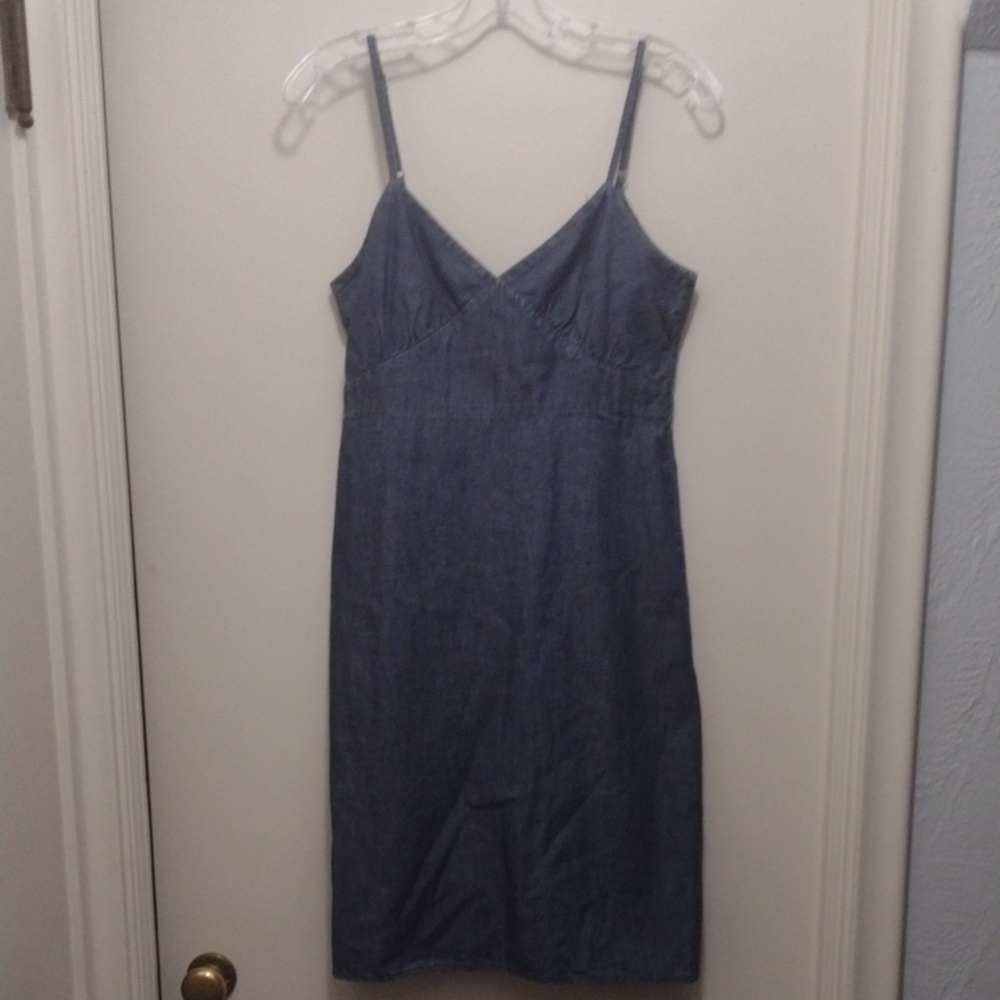 GAP Denim Dress (J480)